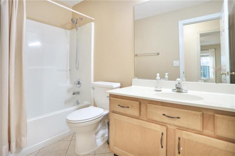 Image for property 75 Saltcreek Point, Sugar Hill, GA 30518