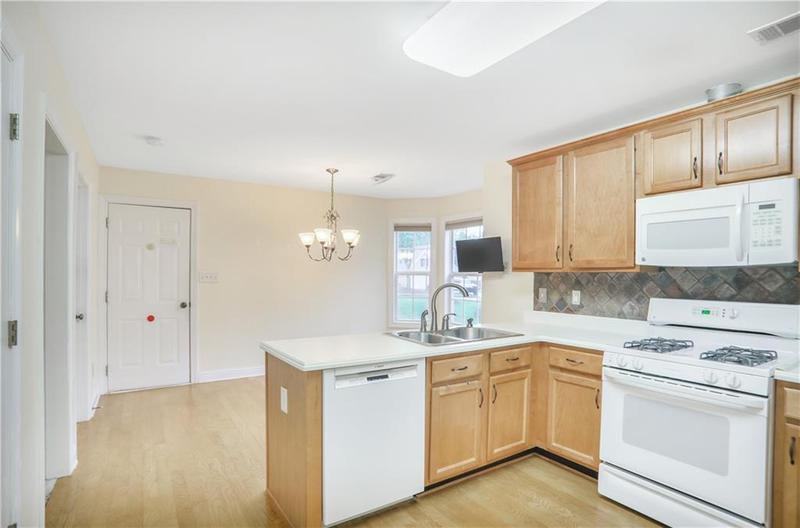 Image for property 75 Saltcreek Point, Sugar Hill, GA 30518