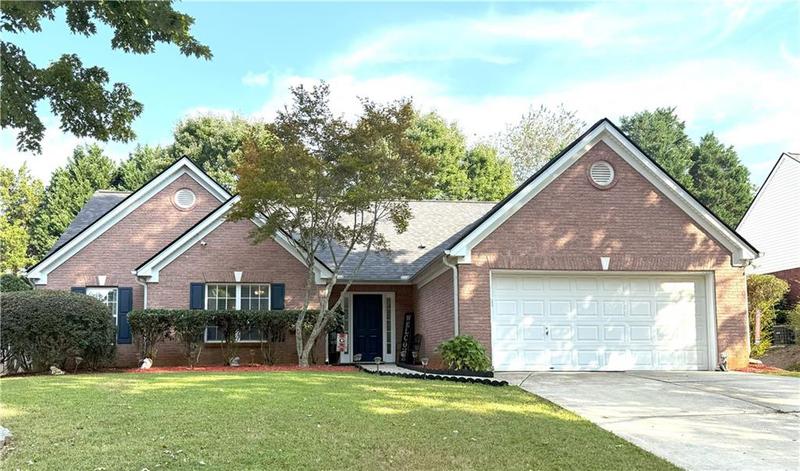 Image for property 945 James Ridge Drive, Lawrenceville, GA 30045