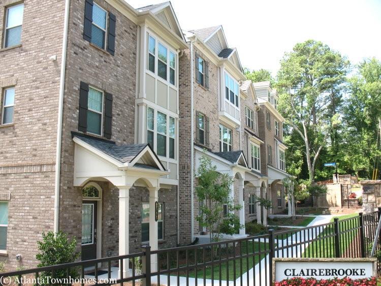 Image for property 2530 Clairebrooke Bend, Atlanta, GA 30341
