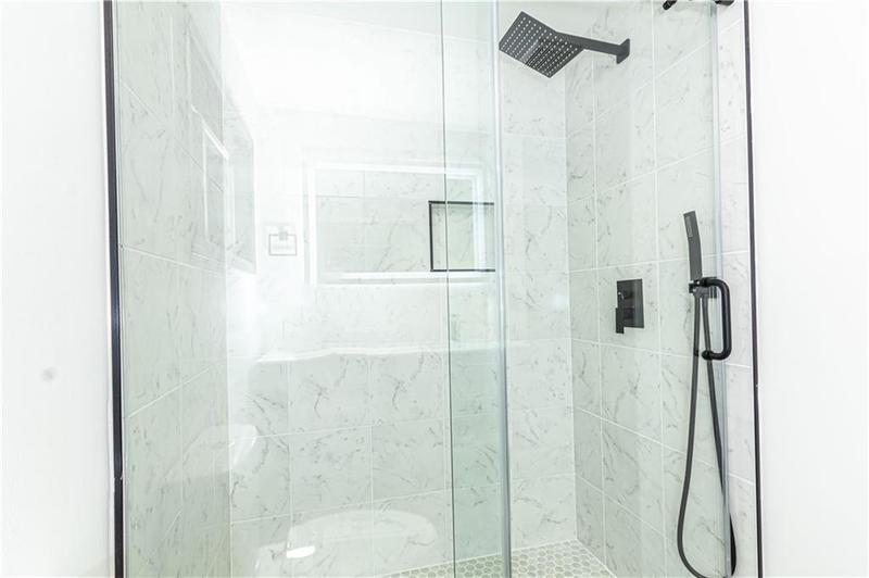 Image for property 1020 oakland Drive, Atlanta, GA 30310