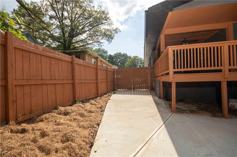 Image for property 1020 oakland Drive, Atlanta, GA 30310