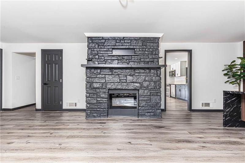 Image for property 1020 oakland Drive, Atlanta, GA 30310