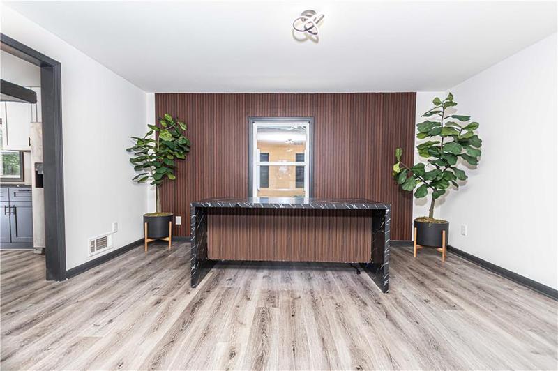 Image for property 1020 oakland Drive, Atlanta, GA 30310