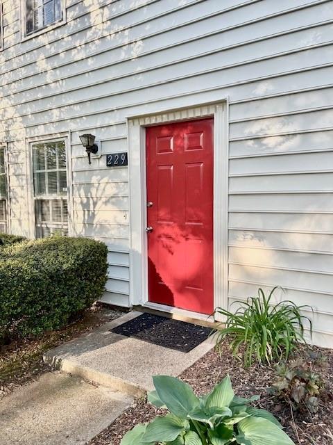 Image for property 229 Chads Ford Way, Roswell, GA 30076