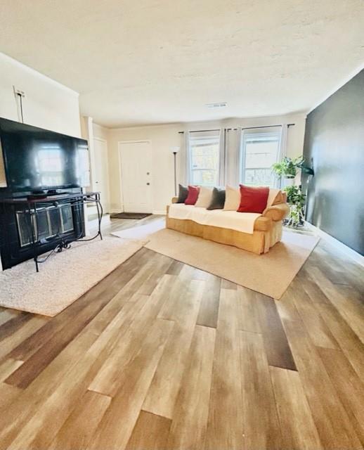 Image for property 229 Chads Ford Way, Roswell, GA 30076