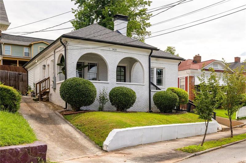 Image for property 1425 Oglethorpe Avenue, Atlanta, GA 30310