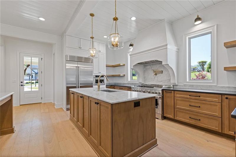 Image for property 5325 Retreat Drive, Flowery Branch, GA 30542