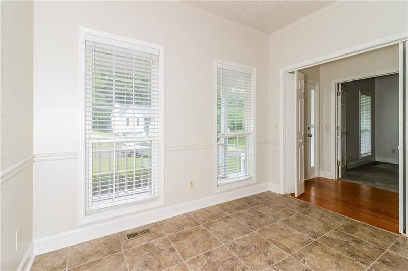 Image for property 5526 Chestnut Creek Lane, Flowery Branch, GA 30542