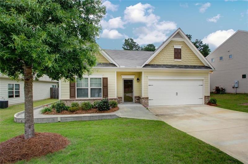 Image for property 6470 Saint Mark Way, Fairburn, GA 30213