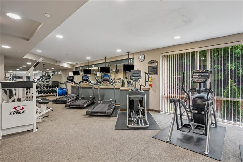 Image for property 2626 Peachtree Road 1108, Atlanta, GA 30305