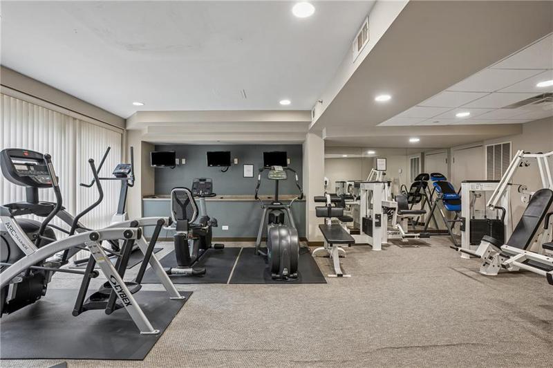Image for property 2626 Peachtree Road 1108, Atlanta, GA 30305