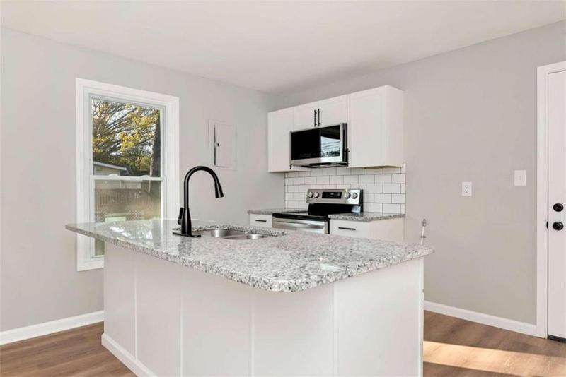 Image for property 124 Stark Street, Commerce, GA 30529