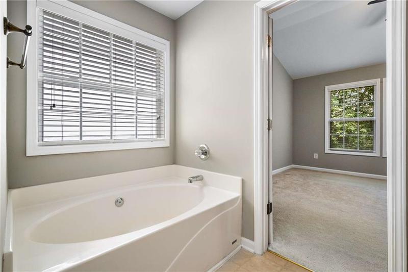 Image for property 320 Pintail Court, Suwanee, GA 30024