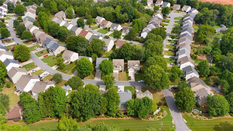 Image for property 320 Pintail Court, Suwanee, GA 30024
