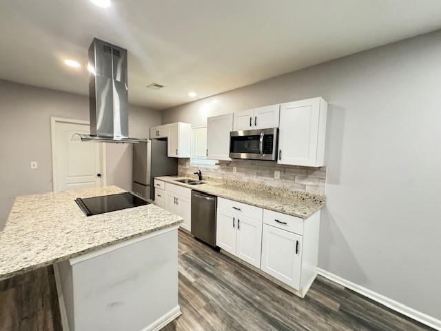 Image for property 781 Peyton Avenue, Atlanta, GA 30318