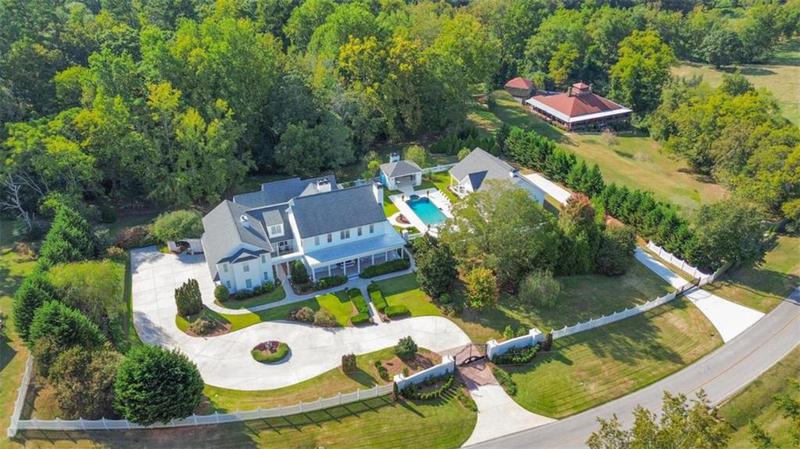 Image for property 132 Holsenbeck School Road, Winder, GA 30680