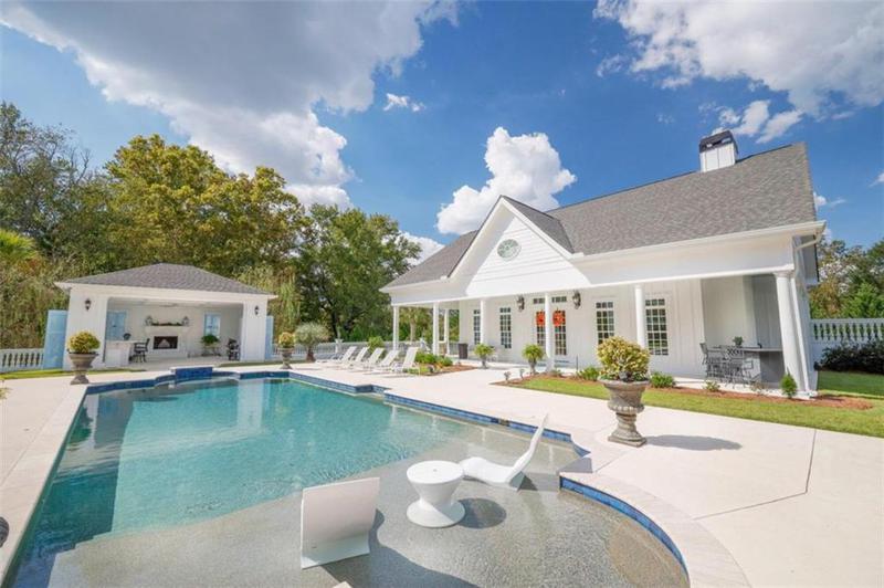 Image for property 132 Holsenbeck School Road, Winder, GA 30680