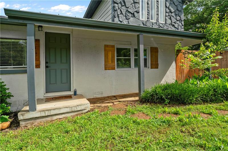 Image for property 12 Franklin Drive, Cartersville, GA 30120
