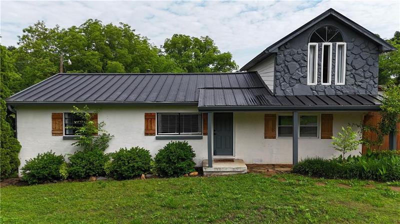 Image for property 12 Franklin Drive, Cartersville, GA 30120