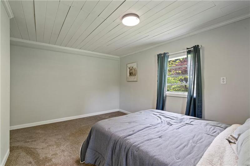 Image for property 12 Franklin Drive, Cartersville, GA 30120