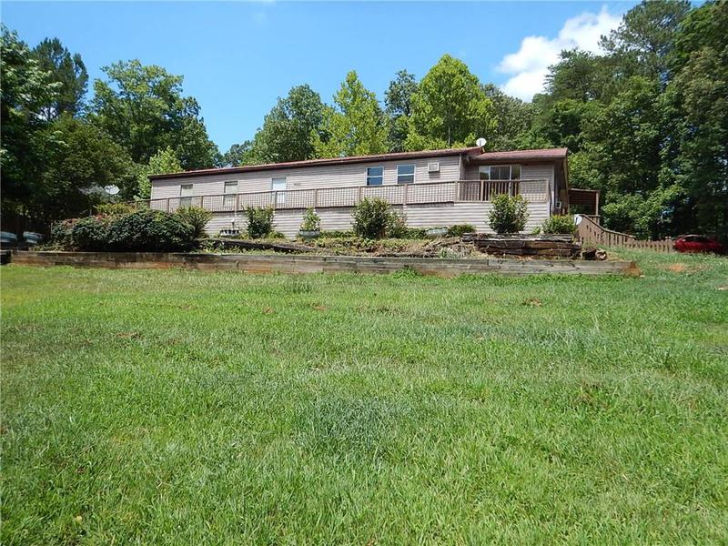 Image for property 283 Pinewood Trail, Dawsonville, GA 30534