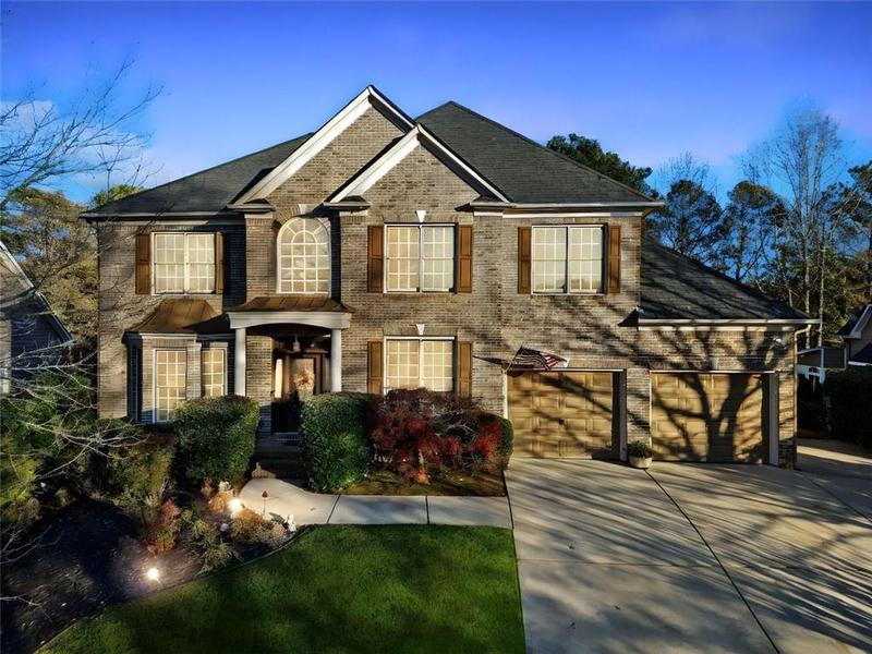 Image for property 424 LAKE POINT Trace, Canton, GA 30114