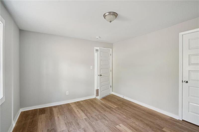 Image for property 23 Anderson Street, Cartersville, GA 30120