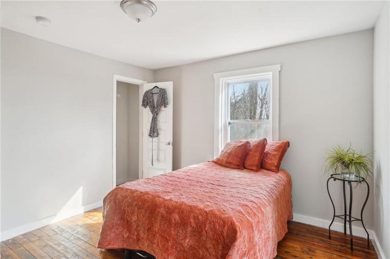 Image for property 23 Anderson Street, Cartersville, GA 30120