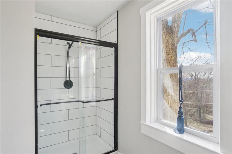 Image for property 23 Anderson Street, Cartersville, GA 30120