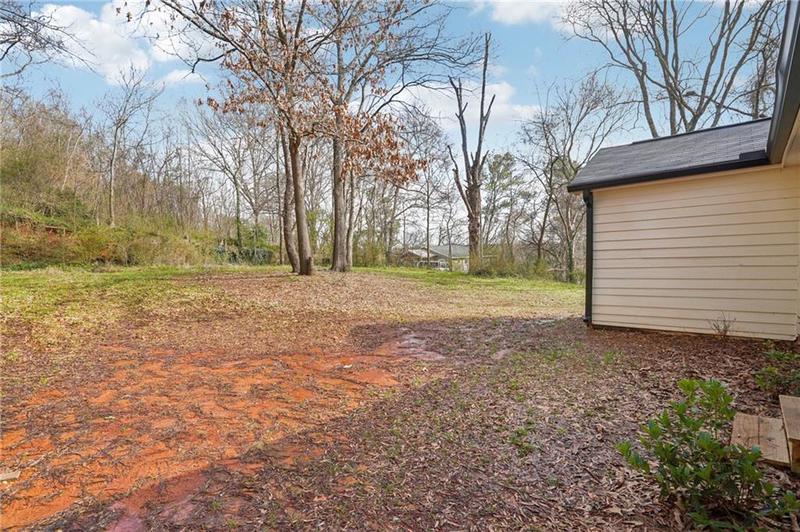 Image for property 23 Anderson Street, Cartersville, GA 30120