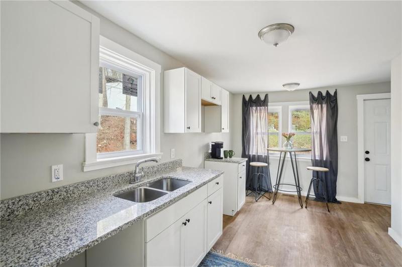 Image for property 23 Anderson Street, Cartersville, GA 30120