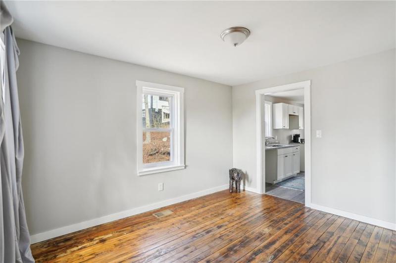 Image for property 23 Anderson Street, Cartersville, GA 30120