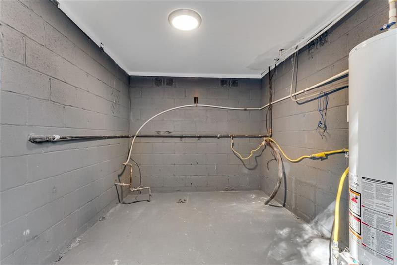 Image for property 356 Lake Drive, Atlanta, GA 30354