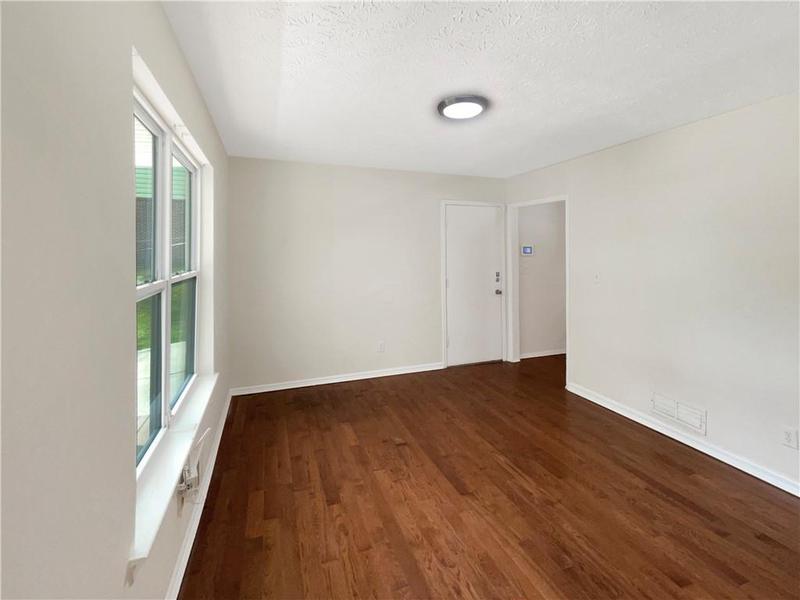 Image for property 109 Shannon Chase Lane, Fairburn, GA 30213