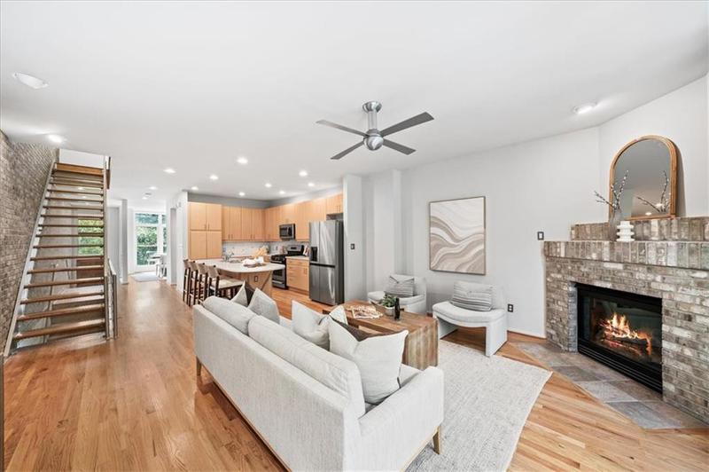 Image for property 1344 Fernwood Circle, Brookhaven, GA 30319