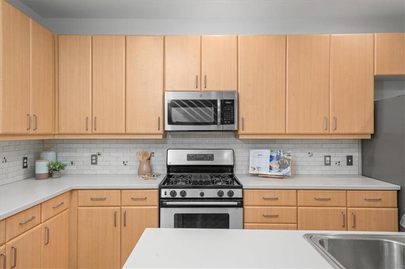 Image for property 1344 Fernwood Circle, Brookhaven, GA 30319