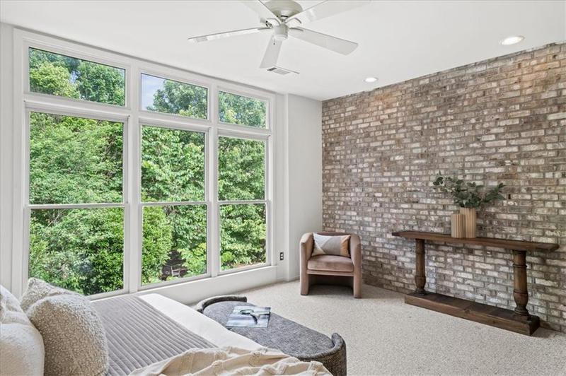 Image for property 1344 Fernwood Circle, Brookhaven, GA 30319