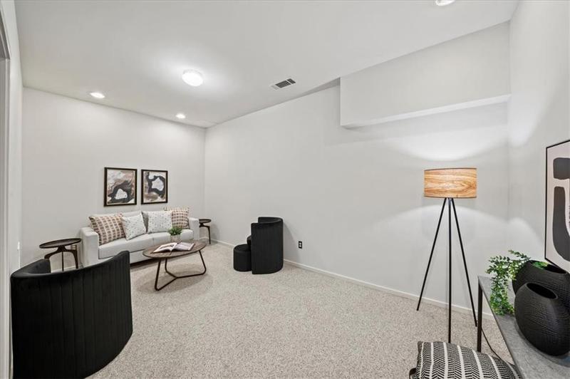Image for property 1344 Fernwood Circle, Brookhaven, GA 30319