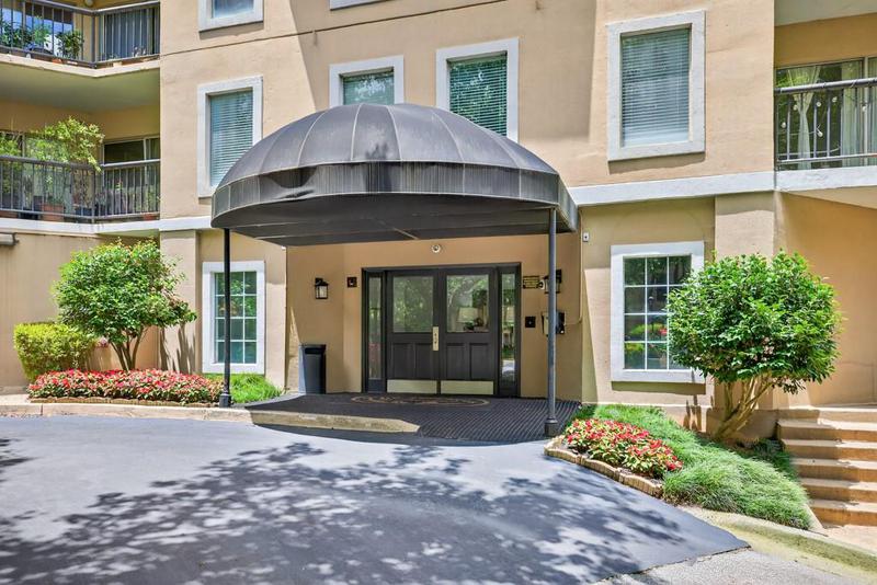 Image for property 1 Biscayne Drive 112, Atlanta, GA 30309