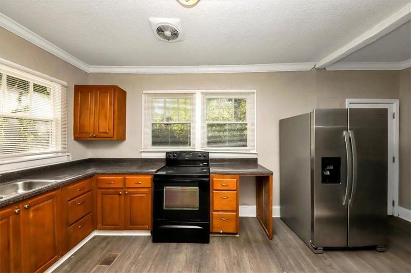 Image for property 15 JOHNSON Road, Atlanta, GA 30318