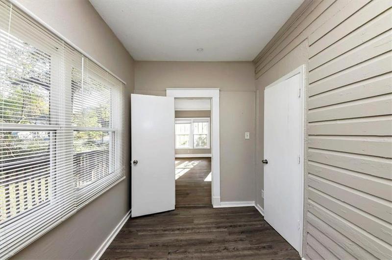 Image for property 15 JOHNSON Road, Atlanta, GA 30318