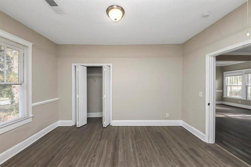 Image for property 15 JOHNSON Road, Atlanta, GA 30318