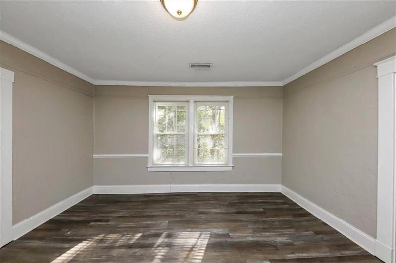 Image for property 15 JOHNSON Road, Atlanta, GA 30318