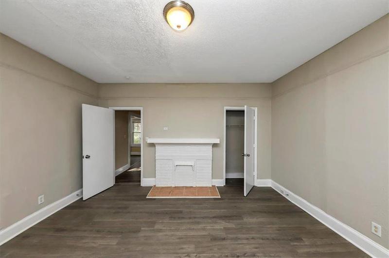Image for property 15 JOHNSON Road, Atlanta, GA 30318