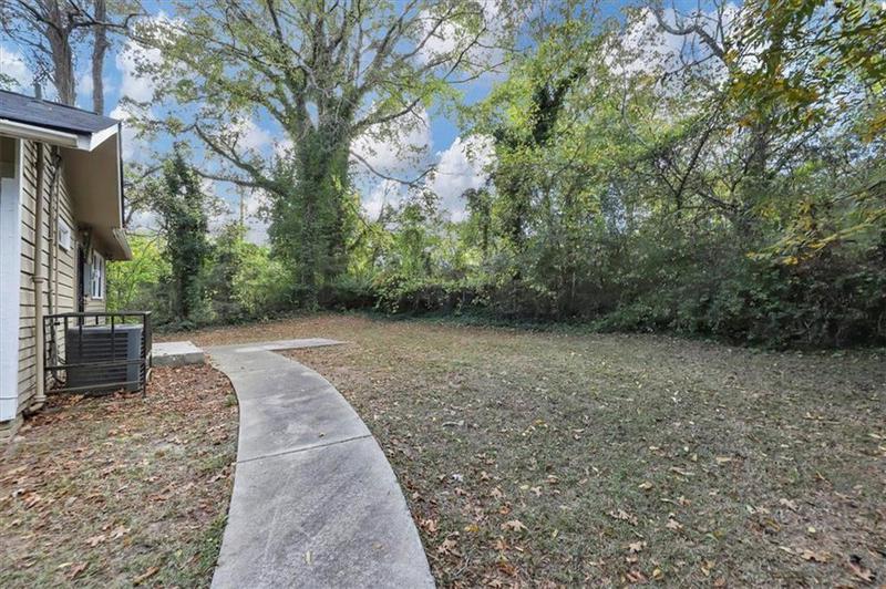 Image for property 15 JOHNSON Road, Atlanta, GA 30318