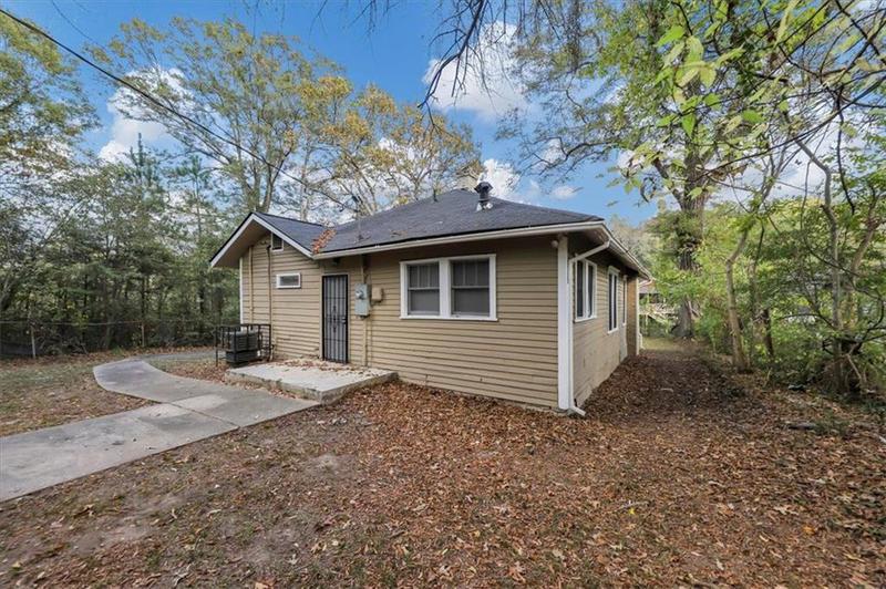 Image for property 15 JOHNSON Road, Atlanta, GA 30318