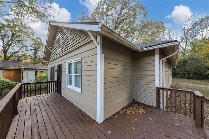 Image for property 15 JOHNSON Road, Atlanta, GA 30318