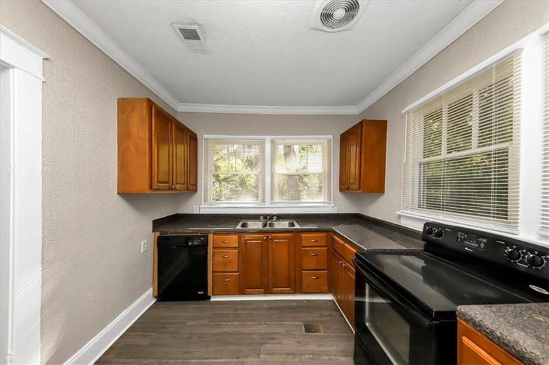 Image for property 15 JOHNSON Road, Atlanta, GA 30318