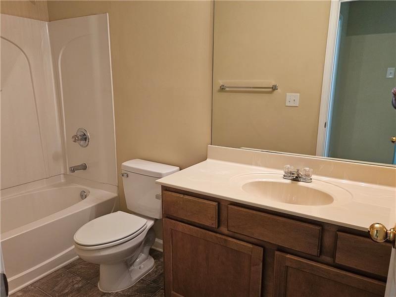 Image for property 5580 Hastings Terrace, Alpharetta, GA 30005
